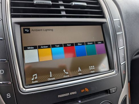 Used 2017 Lincoln MKX Reserve image 14