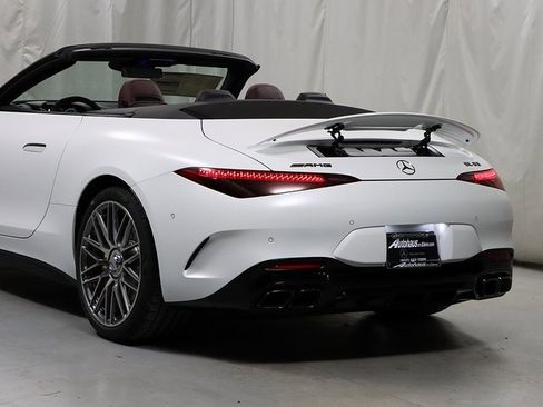 New 2026 Mercedes-Benz SL 63 AMG image 8