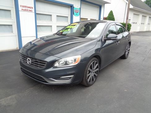 Used 2015 Volvo S60 T5 Premier AWD image 1