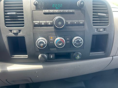 Used 2013 Chevrolet Silverado 2500 RWD image 11