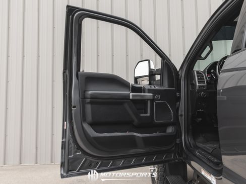 Used 2021 Ford F450 Platinum image 49
