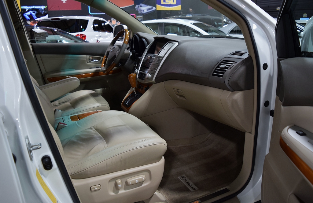 Used 2009 Lexus RX 350 AWD image 22