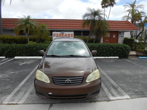 Used 2004 Toyota Corolla image 8