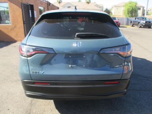 Used 2023 Honda HR-V AWD Sport image 10