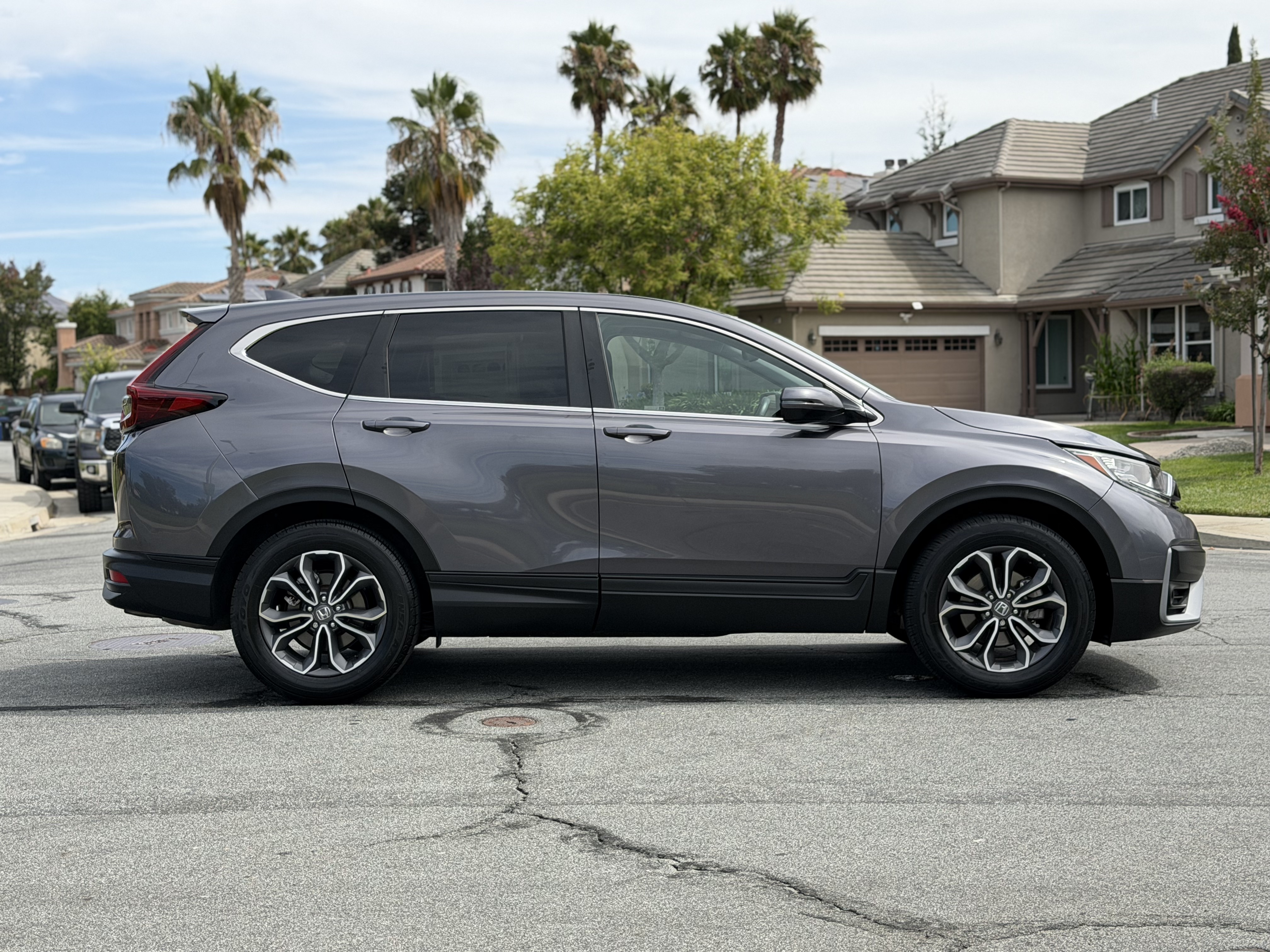 Used 2022 Honda CR-V FWD EX-L image 7
