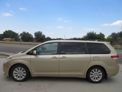 Used 2011 Toyota Sienna XLE Limited