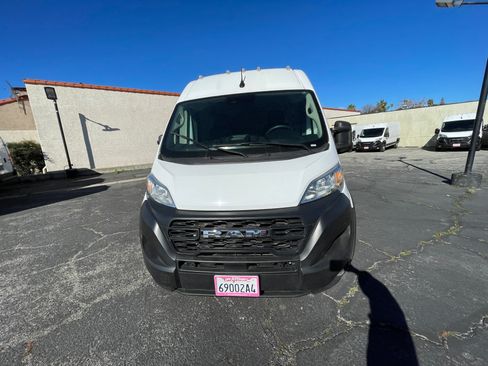 Used 2024 RAM ProMaster 2500 image 2