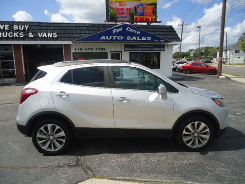 Used 2019 Buick Encore AWD Preferred image 14