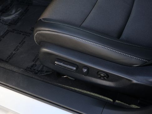 Used 2022 Honda Accord Sport image 18