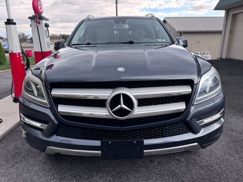 Used 2015 Mercedes-Benz GL 450 image 3