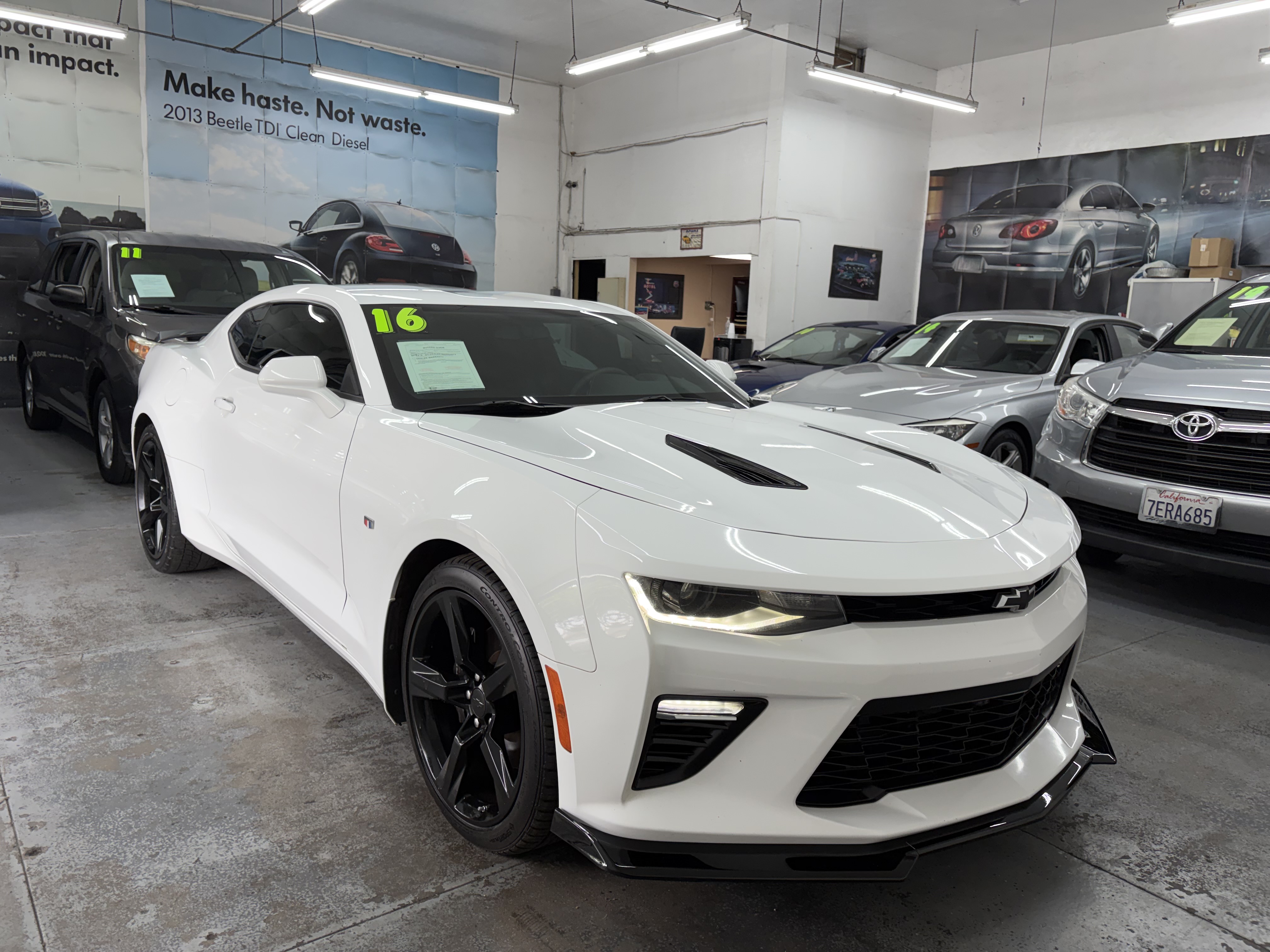 Used 2016 Chevrolet Camaro SS Coupe RWD image 1