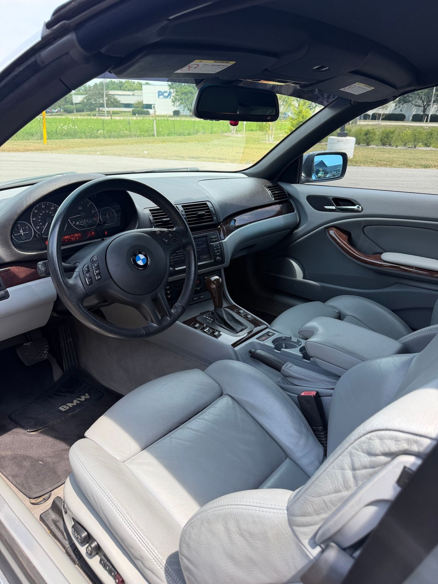Used 2006 BMW 330Ci Convertible RWD image 9