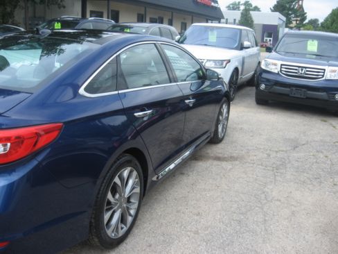 Used 2015 Hyundai Sonata Sport Sedan 4D FWD image 4