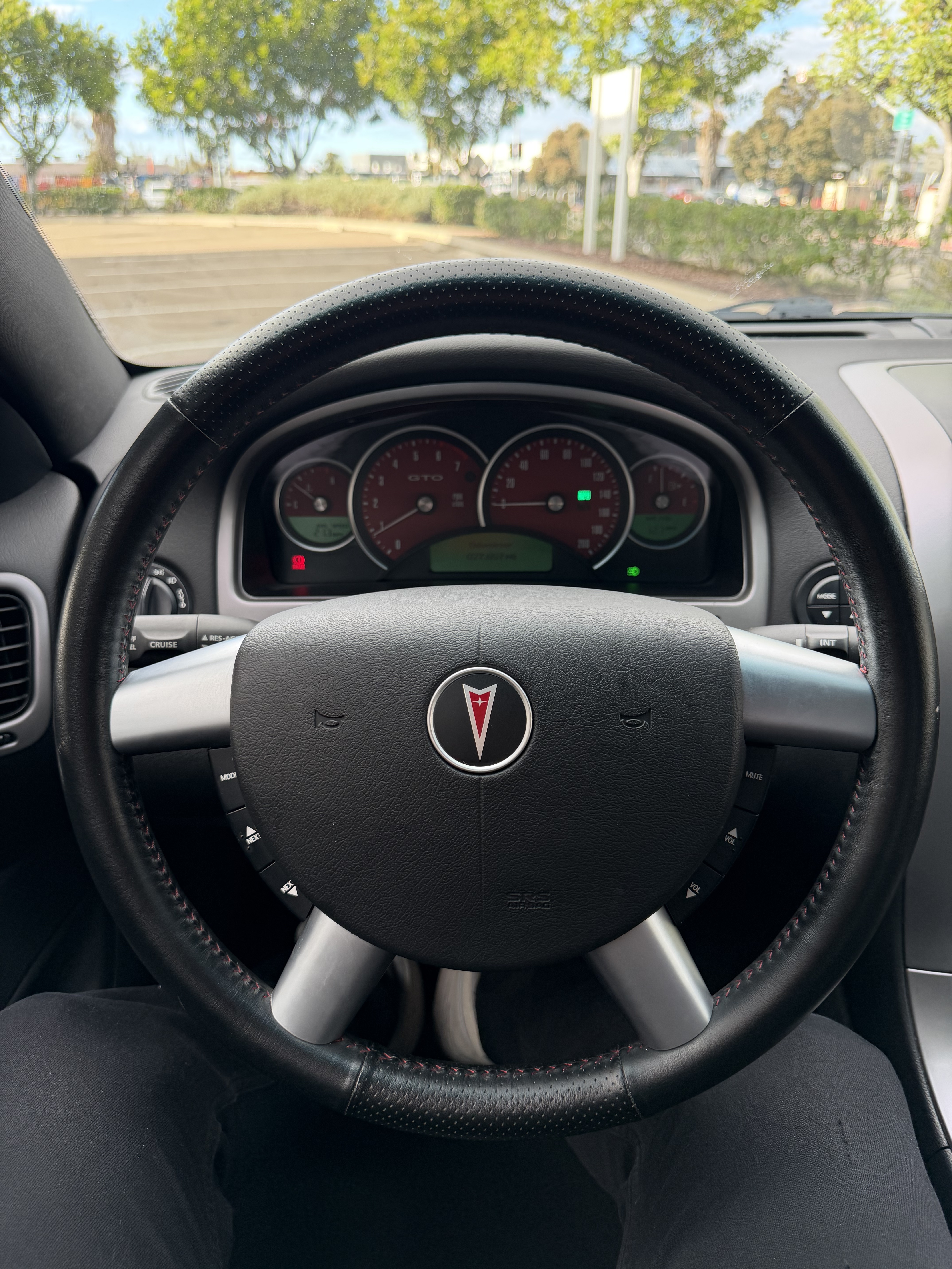 Used 2004 Pontiac GTO UNAVAIL RWD image 48