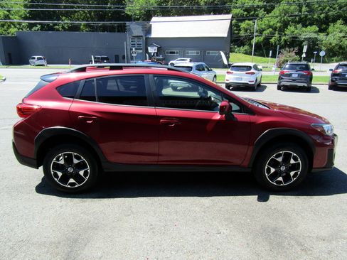 Used 2018 Subaru Crosstrek 2.0i Premium AWD/4WD image 5