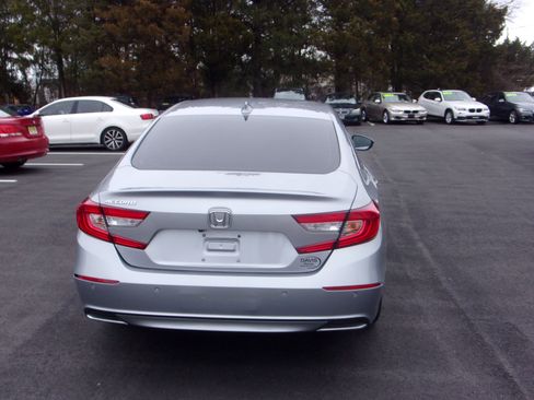 Used 2022 Honda Accord EX-L image 10