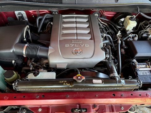 Used 2008 Toyota Tundra 4x4 CrewMax Limited image 21