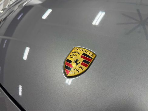 Used 2018 Porsche Cayenne S image 10