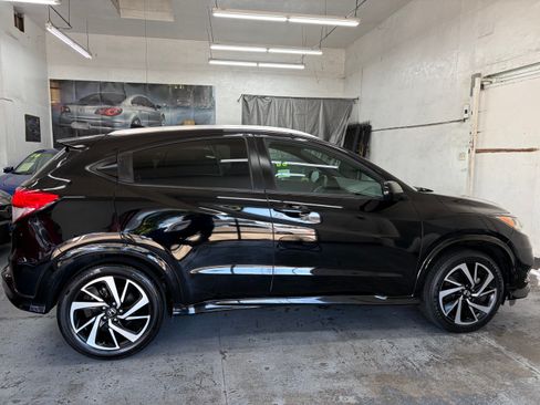 Used 2019 Honda HR-V FWD Sport image 7