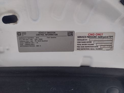 Used 2015 Chevrolet Cruze LT FWD image 18