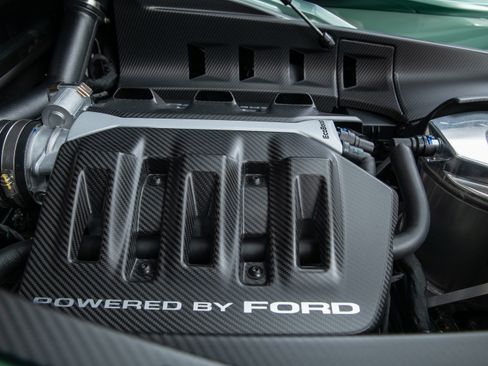 Used 2022 Ford GT RWD image 44