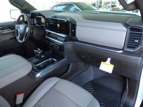 New 2026 Chevrolet Silverado 1500 LTZ Z71 image 15