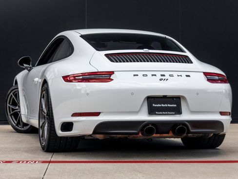 Certified 2019 Porsche 911 Carrera T RWD image 3