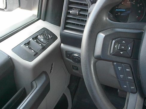 Used 2020 Ford F150 XL RWD image 21
