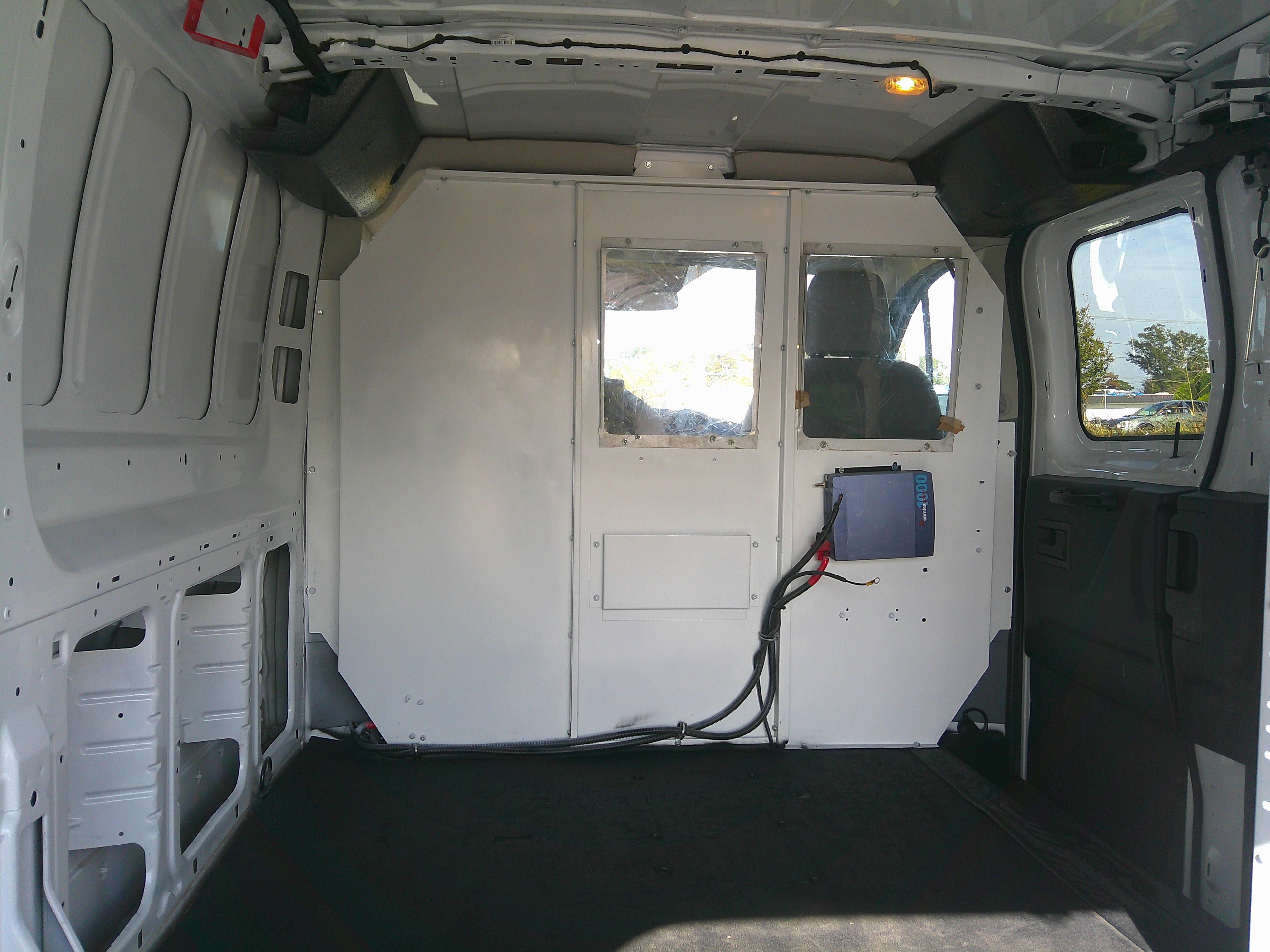 Used 2016 Ford Transit 150 130 Low Roof RWD image 9