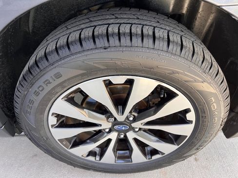 Used 2017 Subaru Outback 2.5i Limited image 23