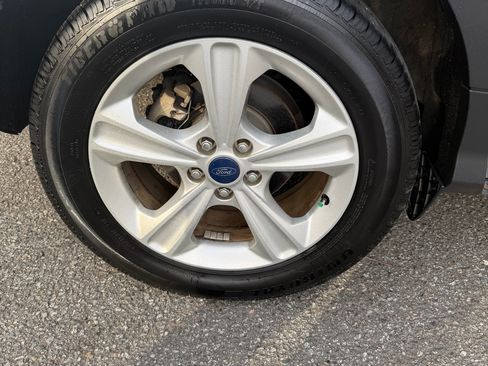 Used 2014 Ford Escape SE image 20