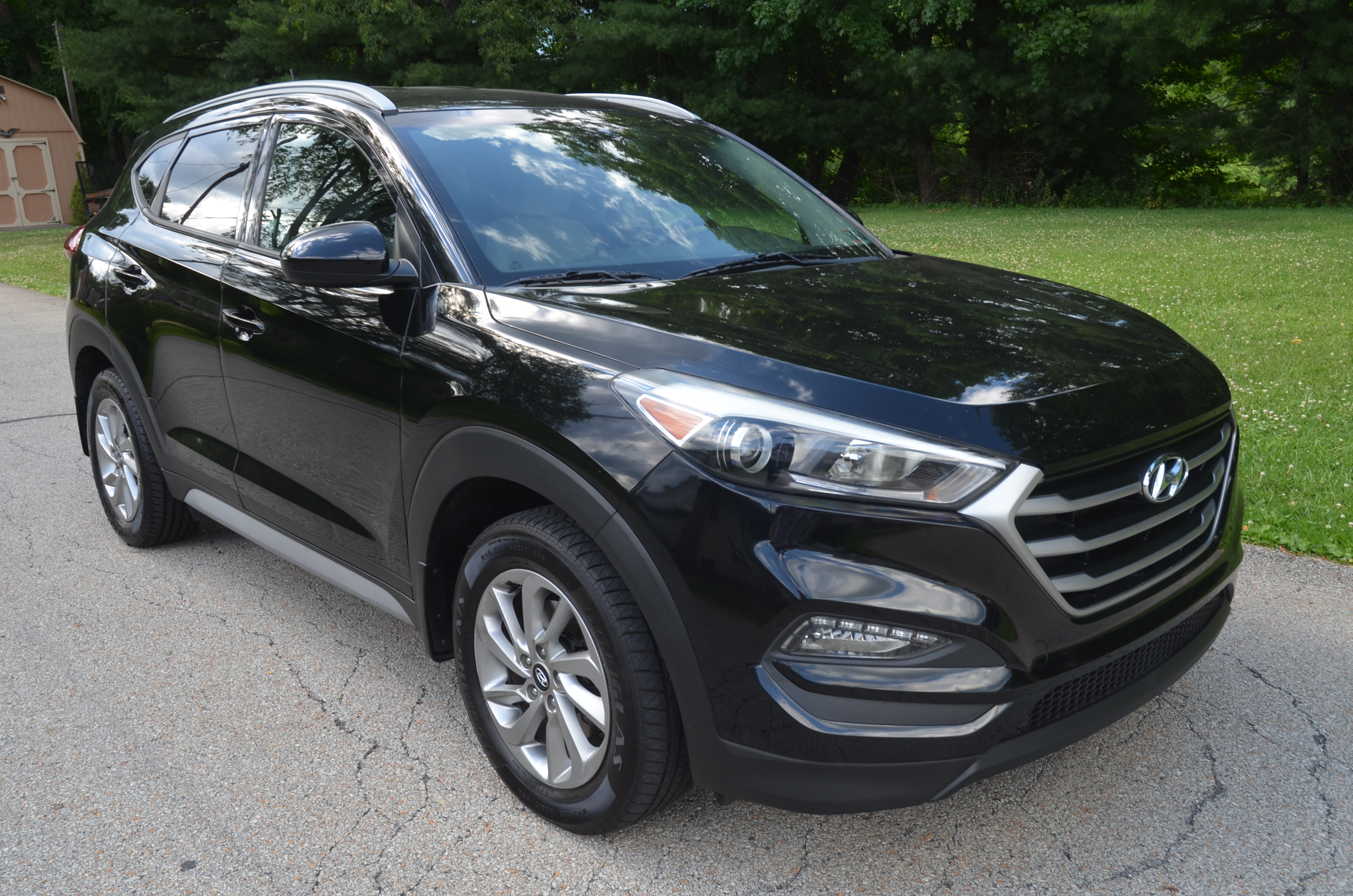Used 2017 Hyundai Tucson AWD SE image 6