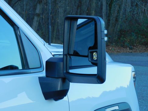 Used 2020 GMC Sierra 2500 W/T image 8