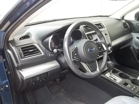 Used 2019 Subaru Outback 2.5i Premium AWD/4WD image 21