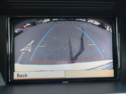 Used 2012 Mercedes-Benz GLK 350 image 26