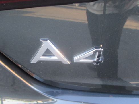 Used 2021 Audi A4 2.0T Premium Plus image 13