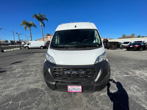 Used 2024 RAM ProMaster 2500 image 2