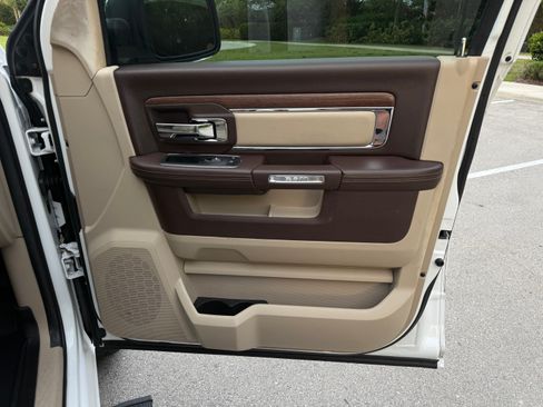 Used 2018 RAM 1500 2WD Crew Cab Laramie image 80