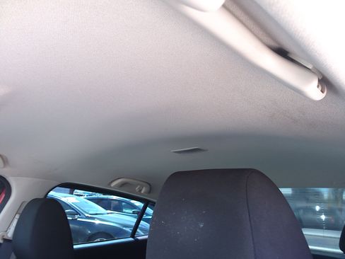 Used 2014 MAZDA MAZDA3 i Sport Sedan FWD image 28