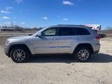 Used 2015 Jeep Grand Cherokee Limited image 2