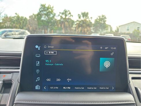 Used 2024 Chevrolet Tahoe Z71 image 30