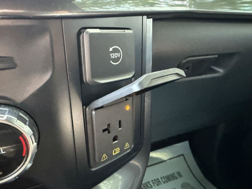 Used 2023 Ford F150 XLT w/ Equipment Group 302A High AWD/4WD image 18