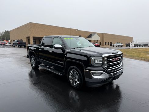 Used 2018 GMC Sierra 1500 SLT image 2