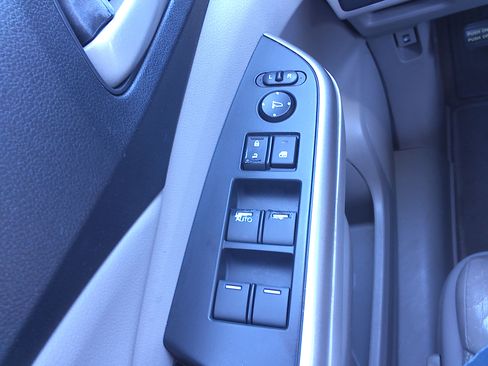 Used 2013 Honda CR-V EX-L image 23