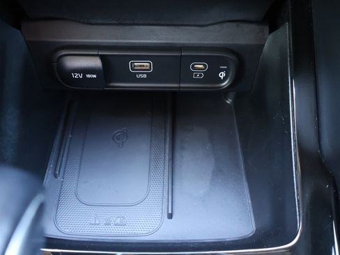 Used 2023 Kia Telluride S image 23