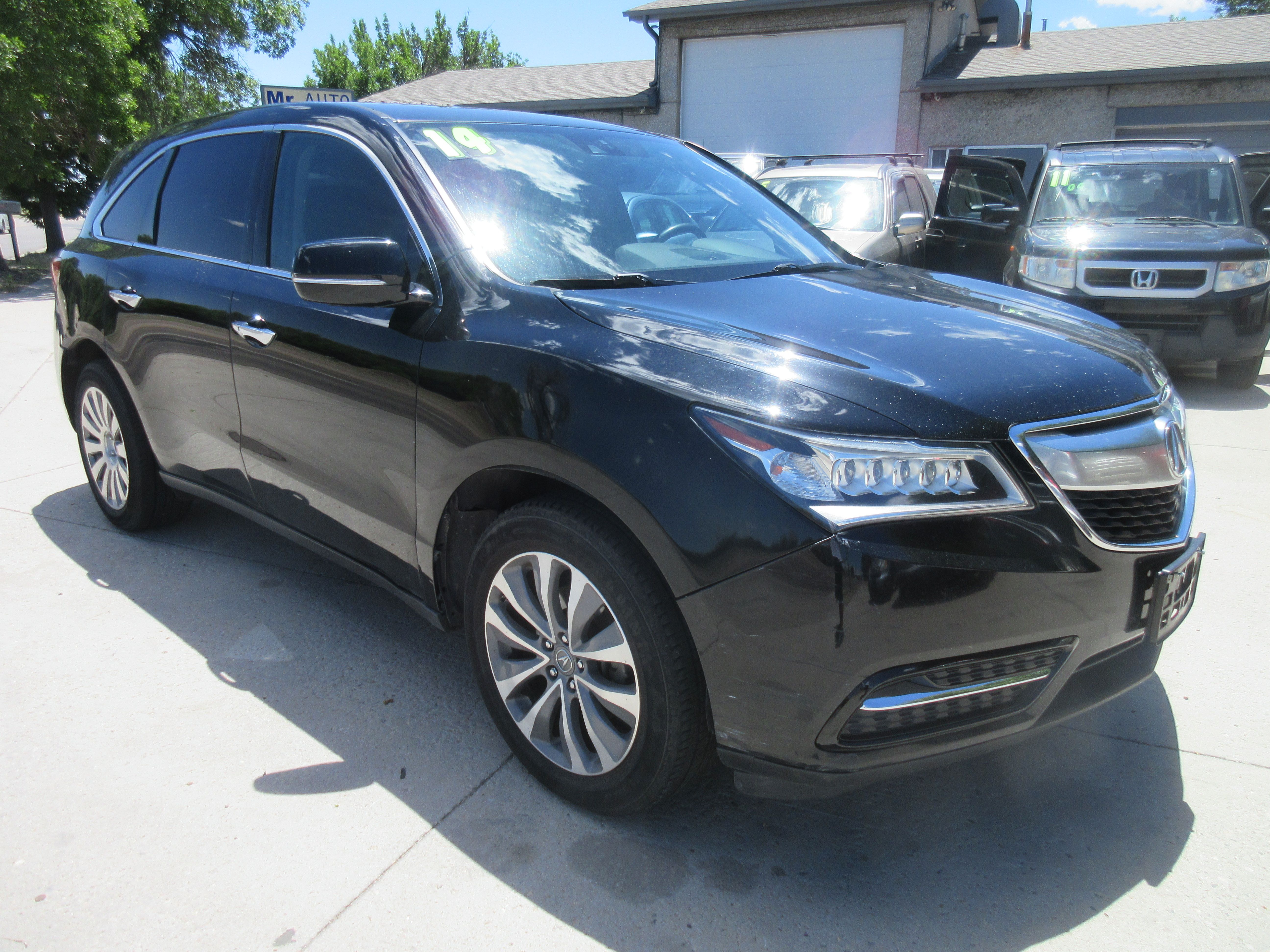 Used 2014 Acura MDX SH-AWD w/ Technology Package image 2