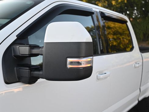 Used 2022 Ford F250 Lariat image 12