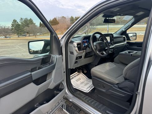 Used 2023 Ford F150 XLT AWD/4WD image 12