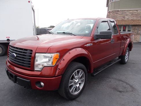 Used 2014 Ford F150 4x4 SuperCab STX image 1