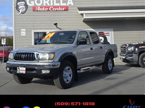 Used 2004 Toyota Tacoma PreRunner image 3